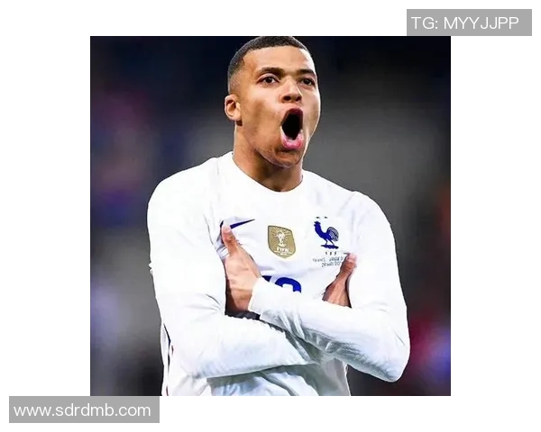 足球明星身上的奇特才能与怪异习惯揭秘