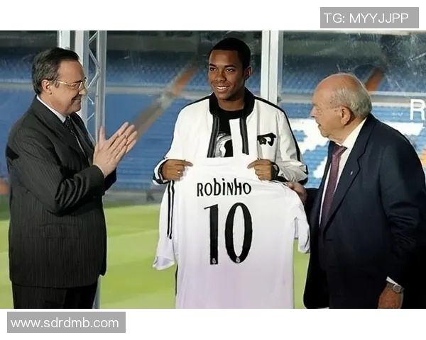 乔丹为足球明星特别定制球鞋赠送仪式引发球迷热议