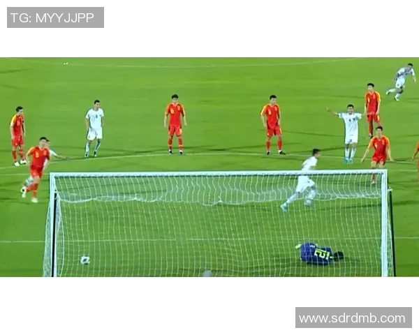 日本足球传奇人物的崛起与成就探秘,揭示其背后的故事与影响 日本足球传奇人物的崛起与成就探秘,揭示其背后的故事与影响