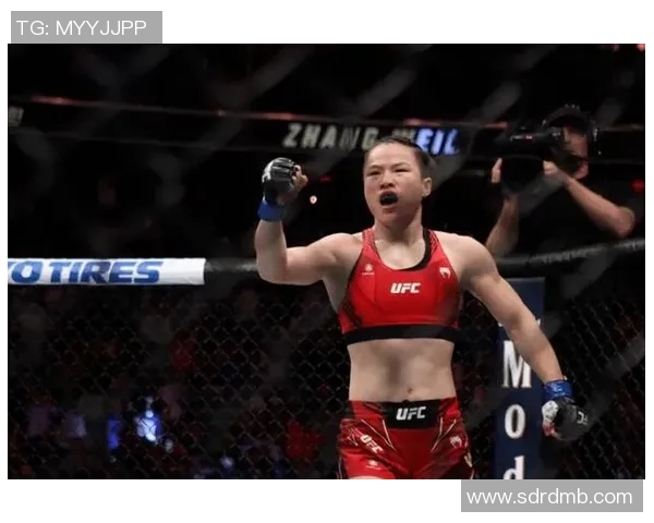 足球明星们热议张伟丽的精彩表现与不屈精神引发的深刻思考