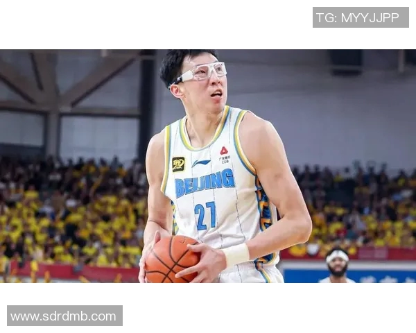 火箭队对阵掘金队周琦能否在关键时刻展现实力引发关注 火箭队对阵掘金队周琦能否在关键时刻展现实力引发关注