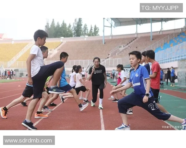 体育锻炼带来的身心变化与成长体验分享